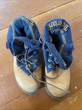 Timberland Kids Wheat and Navy Fold-Over Lace-Up Boots